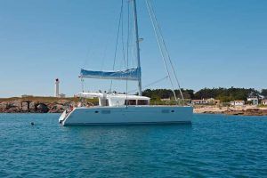 Lagoon 450 Sailing Catamaran for bare boat and skippered charters in Greece by Catamaran Charter Greece.