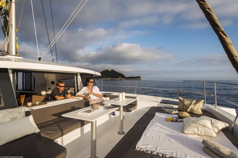 Bali 4 0 sailing catamaran yacht charter Greece rental 6