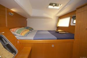 Lagoon 410 Catamaran Charter Greece