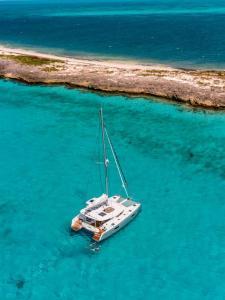 Lagoon 42 Catamaran Charter Greece