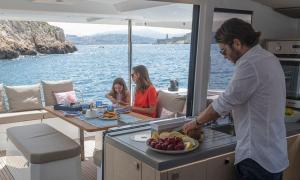 Astréa 42 Catamaran Charter Greece