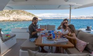 Astréa 42 Catamaran Charter Greece