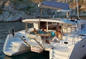 Lagoon 400 S2 Catamaran Charter Greece New 18