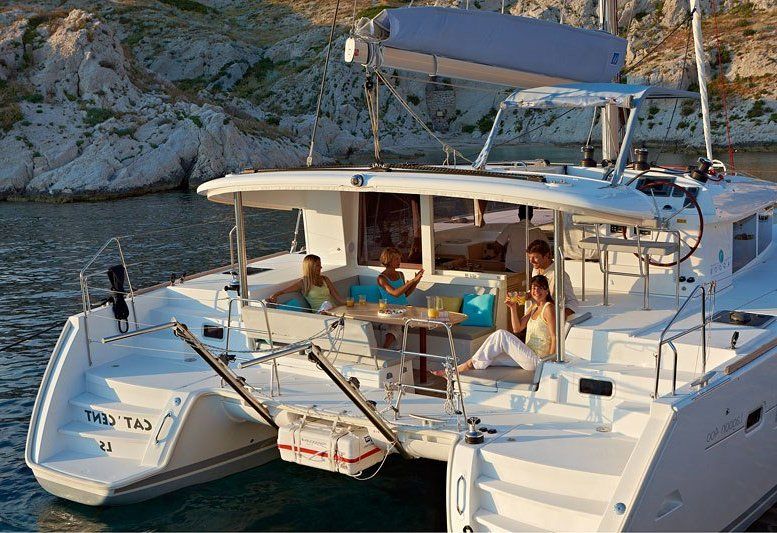 Lagoon 400 S2 Catamaran Charter Greece new 18