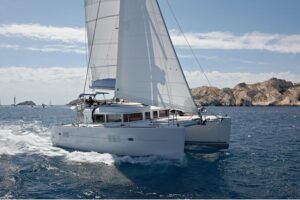 Lagoon 400 S2 Catamaran Charter Greece New 19