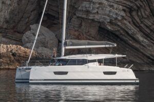 Isla 40 Catamaran Charter Greece 12