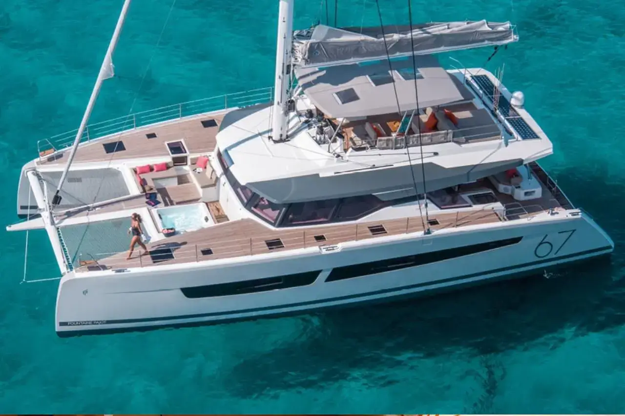 Is A Catamaran Safer Than A Yacht 3,1