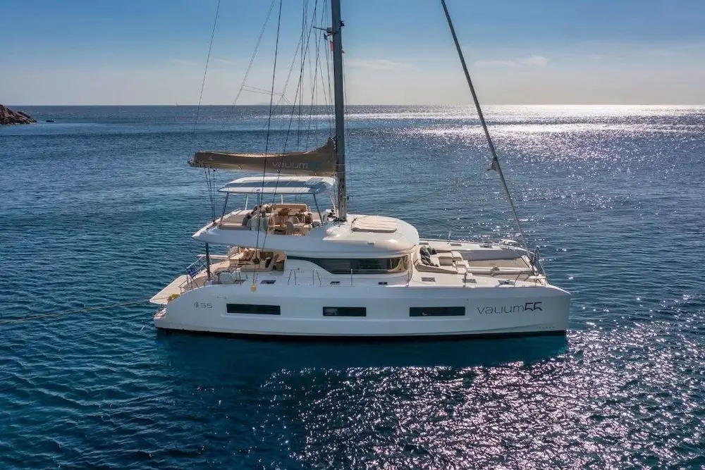Is There A Minimum Or Maximum Rental Period For A Catamaran In Greece 2